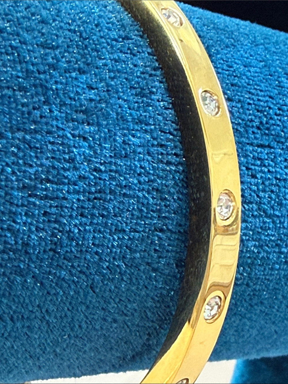 kate spade Set In Stone crystal-studded hinged bangle - Picture 5 of 15
